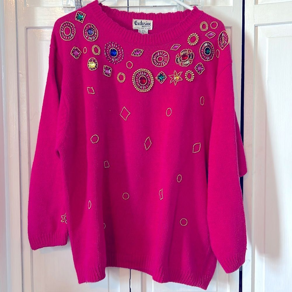 Vintage bright pink cotton/ramie sweater with beads and rhinestones - size L